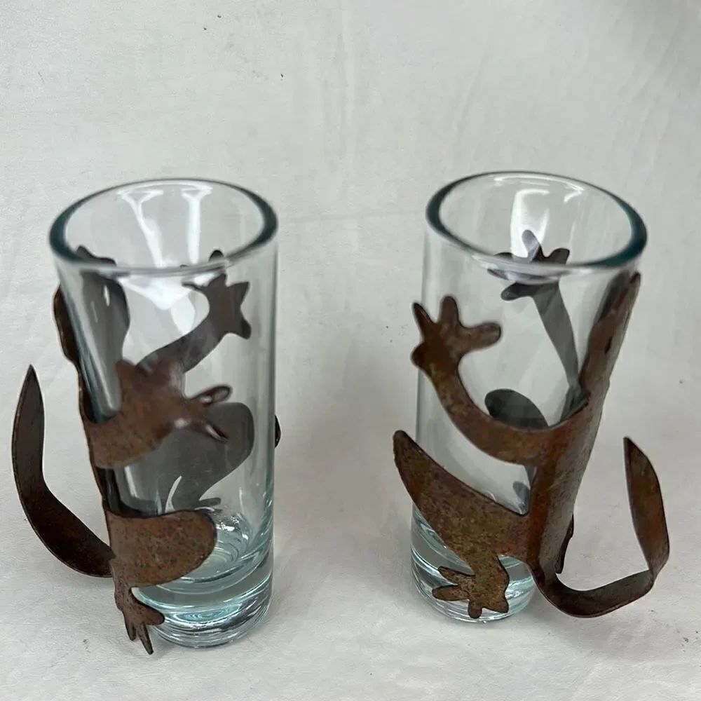 Kokopelli Lizard Gecko Reptile Metal Wrapped Shot Glass Tail Handle Set  Of 2